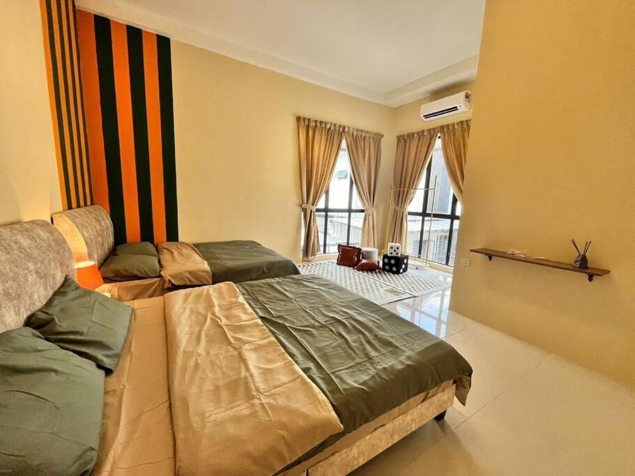 Rumah percutian Happiness 20pax Karaoke & Snooker